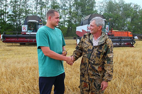 Олег Бунтин и агнонорм Александр Климчев.JPG