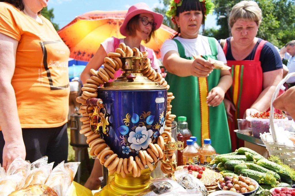 Тихвинская ярмарка в Радищево (3).jpg