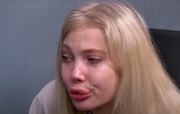 Что случилось с блогершей таней. 20 летняя девушка. Известная блогерша. Что случилось с блогершей таней. Что случилось с блогершей таней.