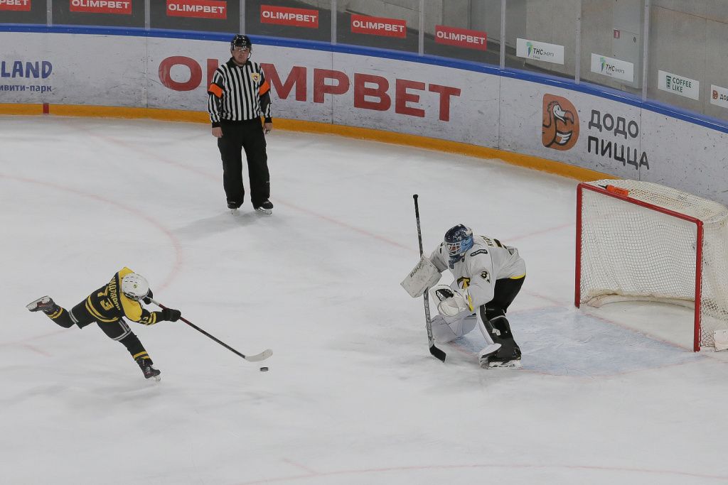 07 Сын Сидлярова в серии буллитов.jpg