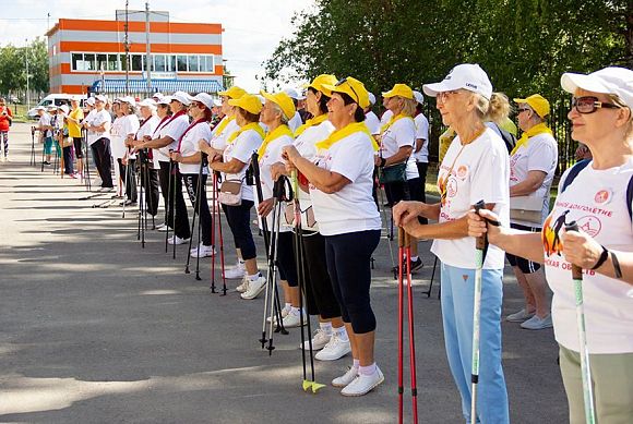 В Лунино прошел пятый зональный фестиваль «Активное долголетие»