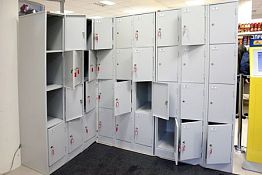 В кузнецком магазине из камеры хранения украли сумку с 36-ю тысячами рублей В кузнецком магазине из камеры хранения украли сумку с 36-ю тысячами рублей