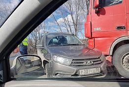 В Пензе на трассе «Урал» из-за ДТП возник затор В Пензе на трассе «Урал» из-за ДТП возник затор