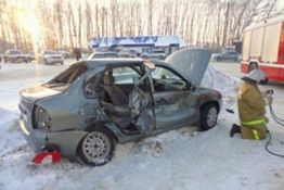 Под Пензой трех человек госпитализировали после ДТП с «КамАЗом» Под Пензой трех человек госпитализировали после ДТП с «КамАЗом»