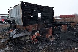 В Городищенском районе при пожаре погиб 54-летний сельчанин В Городищенском районе при пожаре погиб 54-летний сельчанин