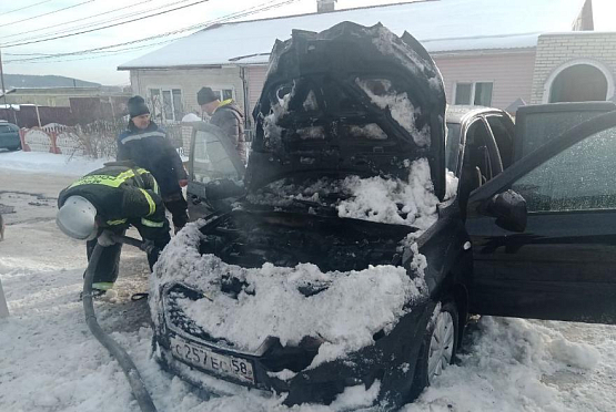 В Пензенской области водитель получил ожоги в горящем автомобиле