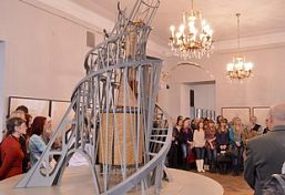 В пензенской картинной галерее учат «летать» В пензенской картинной галерее учат «летать»