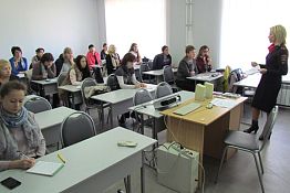 В Пензе учителей научили распознавать школьников-наркоманов В Пензе учителей научили распознавать школьников-наркоманов