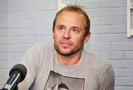 Ряды пензенского «Дизеля» пополнил 33-летний Антон Бут, игравший в «New Jersey Devils» Ряды пензенского «Дизеля» пополнил 33-летний Антон Бут, игравший в «New Jersey Devils»