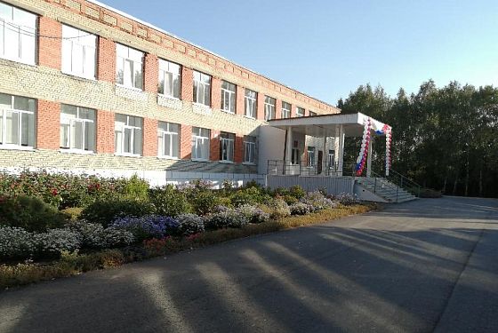 Школа села Плёсс встретила учеников после капремонта