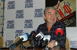 В.Шахрин в Пензе: «Мы 20 лет не меняли состав» В.Шахрин в Пензе: «Мы 20 лет не меняли состав»