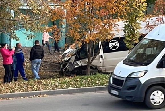 На Кижеватова в ДТП попали две маршрутки и несколько легковушек