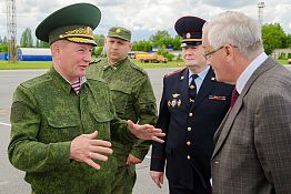 Подразделения Росгвардии в Пензе проверил командующий Приволжским округом Подразделения Росгвардии в Пензе проверил командующий Приволжским округом