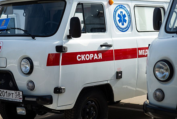 В Спутнике водитель иномарки насмерть сбил мужчину