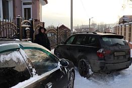 В Пензе приставы заблокировали выезд лихачке на BMW