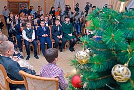 Белозерцев во второй раз проводит пресс-конференцию для детей Белозерцев во второй раз проводит пресс-конференцию для детей