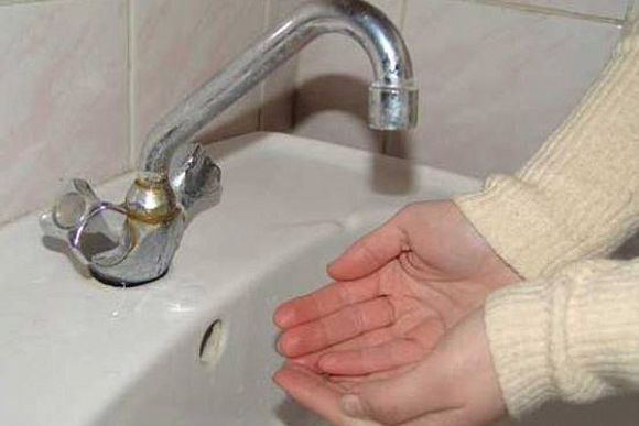 В Пензе в Ахунах из-за аварии отключат холодную воду