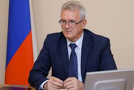 Белозерцев подписал соглашение о сотрудничестве в сфере развития центра «Инженерия будущего» Белозерцев подписал соглашение о сотрудничестве в сфере развития центра «Инженерия будущего»