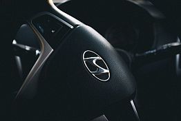 Под Пензой водитель Hyundai Solaris насмерть сбил пешехода Под Пензой водитель Hyundai Solaris насмерть сбил пешехода