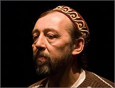 Пензенские актеры приглашают зрителей на читку пьесы Николая Коляды Пензенские актеры приглашают зрителей на читку пьесы Николая Коляды