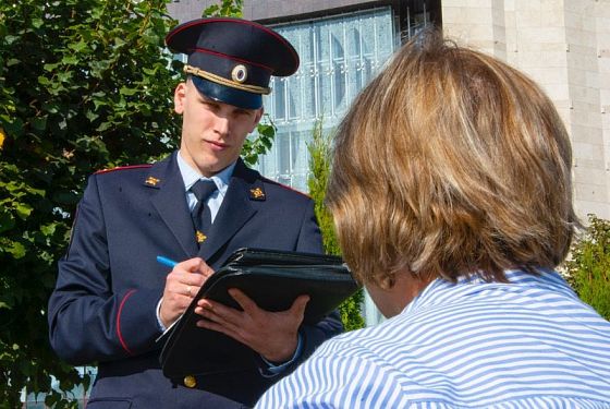 В Пензенском районе мужчина чуть не зарезал супругу из-за ревности