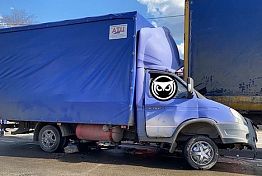 В Кузнецком районе погиб водитель врезавшейся в КамАЗ «Газели»