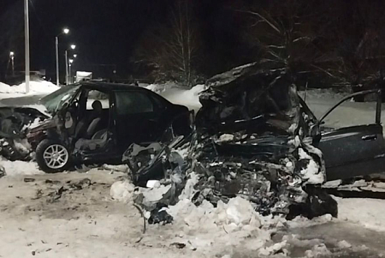 Появились фото с места смертельной аварии в селе Вазерки