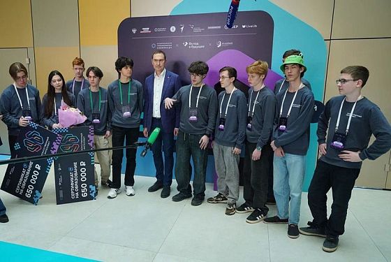 Код, ИИ и командная работа: объявлены победители Национальной технологической олимпиады по профилю «Искусственный интеллект»