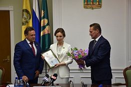 Анну Кузнецову наградили «За заслуги в развитии города Пензы» Анну Кузнецову наградили «За заслуги в развитии города Пензы»