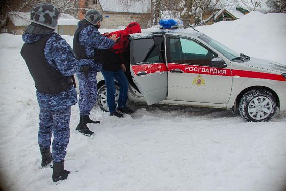 Пьяный пензенец устроил драку на рабочем месте