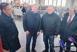 Мельниченко оценил потенциал мебельного производства в Кузнецком районе Мельниченко оценил потенциал мебельного производства в Кузнецком районе