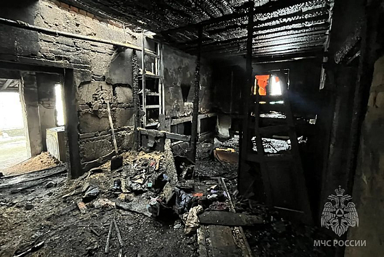 В Сосновоборском районе при пожаре пострадали мужчина и женщина