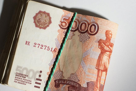 За использование чужой банковской карты житель Башмаково предстанет перед судом