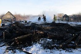 В Пензенской области на месте пожара обнаружены останки 4 человек
