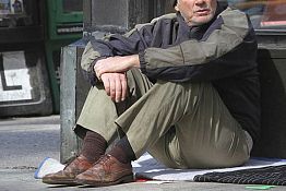 В Пензе 49-летний бродяга развращал подростков в пустующем здании В Пензе 49-летний бродяга развращал подростков в пустующем здании