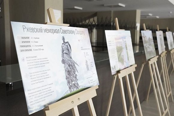 В Пензе открылась выставка к военно-патриотическим сборам «Гвардеец»