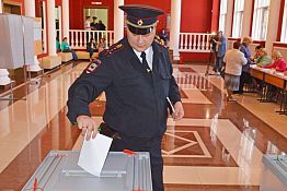 На выборах губернатора Пензенской области проголосовало почти 55% избирателей На выборах губернатора Пензенской области проголосовало почти 55% избирателей