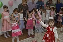 Пенза лидирует в Поволжье по охвату дошкольными услугами Пенза лидирует в Поволжье по охвату дошкольными услугами