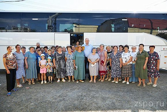 Вадим Супиков организовал для жителей Согласия паломническую поездку на Семиключье