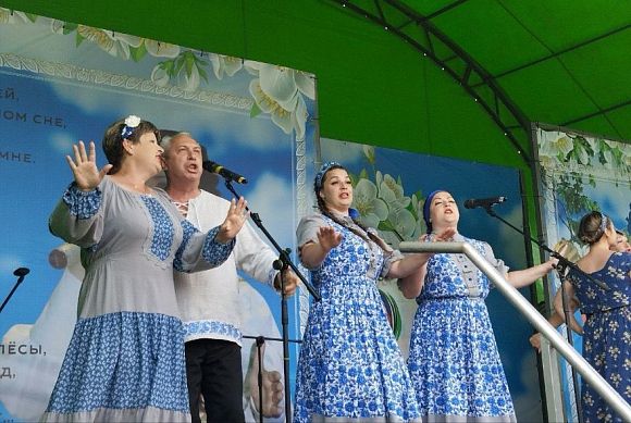 Автор песен Алены Апиной и Стаса Пьехи приехал на пензенский фестиваль «Когда цветут сады» 