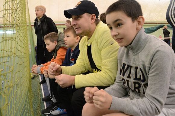 Юные теннисисты разыграли награды открытого зимнего первенства Пензенской области