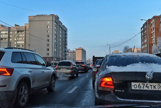 В Пензе из-за закрытия участка у Бакунинского моста образовались пробки