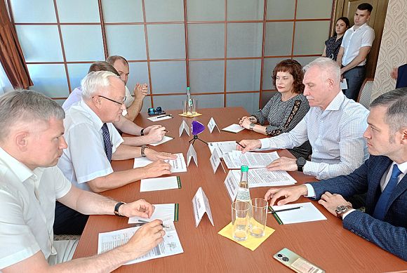 Николай Симонов в Пензе встретился с депутатом Госдумы Сергеем Морозовым