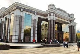 Музыку к «Смешным деньгам» пензенского драмтеатра написал автор саундтреков к «Александровскому саду» Музыку к «Смешным деньгам» пензенского драмтеатра написал автор саундтреков к «Александровскому саду»