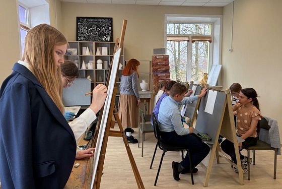 Детская школа искусств в Земетчино открылась после капремонта