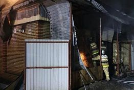 В Кузнецке при пожаре погибли женщина и ребенок В Кузнецке при пожаре погибли женщина и ребенок