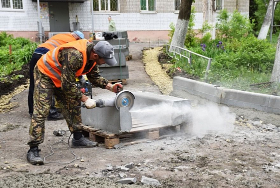Более 180 дворовых территорий отремонтируют в Пензе к концу 2025 года Более 180 дворовых территорий отремонтируют в Пензе к концу 2025 года