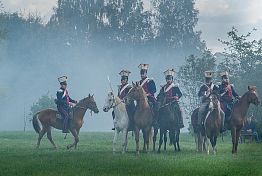 Отделение Российского исторического общества устроило реконструкцию в «Тарханах»