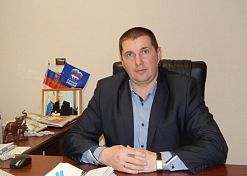 О. Денисов сменил В. Бизикова на посту главы администрации Железнодорожного района Пензы О. Денисов сменил В. Бизикова на посту главы администрации Железнодорожного района Пензы