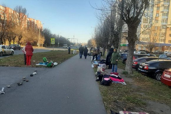 На торговцев с Тернопольской составили административные протоколы